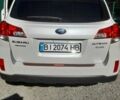 Білий Субару Аутбек, об'ємом двигуна 2.46 л та пробігом 250 тис. км за 9000 $, фото 1 на Automoto.ua