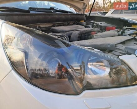 Белый Субару Аутбек, объемом двигателя 2.46 л и пробегом 257 тыс. км за 9900 $, фото 13 на Automoto.ua