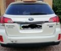 Білий Субару Аутбек, об'ємом двигуна 2 л та пробігом 199 тис. км за 11400 $, фото 3 на Automoto.ua