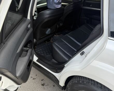 Белый Субару Аутбек, объемом двигателя 2.5 л и пробегом 304 тыс. км за 9700 $, фото 11 на Automoto.ua