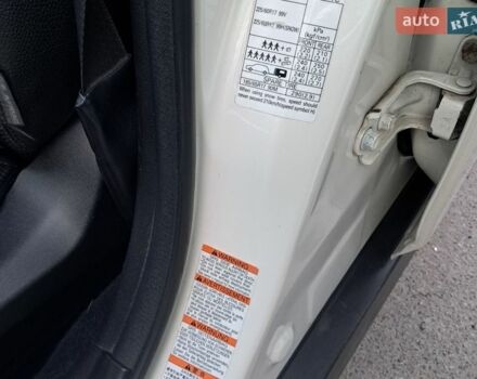 Белый Субару Аутбек, объемом двигателя 2.46 л и пробегом 257 тыс. км за 9900 $, фото 17 на Automoto.ua