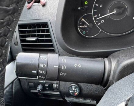 Белый Субару Аутбек, объемом двигателя 2.5 л и пробегом 305 тыс. км за 9990 $, фото 18 на Automoto.ua