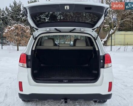 Білий Субару Аутбек, об'ємом двигуна 2.46 л та пробігом 189 тис. км за 8999 $, фото 52 на Automoto.ua