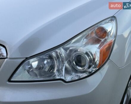 Білий Субару Аутбек, об'ємом двигуна 2.46 л та пробігом 320 тис. км за 9300 $, фото 19 на Automoto.ua