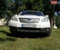 Білий Субару Аутбек, об'ємом двигуна 2 л та пробігом 250 тис. км за 8500 $, фото 5 на Automoto.ua