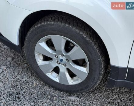 Білий Субару Аутбек, об'ємом двигуна 2.46 л та пробігом 320 тис. км за 9300 $, фото 21 на Automoto.ua