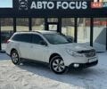 Білий Субару Аутбек, об'ємом двигуна 2.46 л та пробігом 305 тис. км за 9990 $, фото 1 на Automoto.ua
