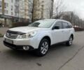 Белый Субару Аутбек, объемом двигателя 2.5 л и пробегом 304 тыс. км за 9700 $, фото 4 на Automoto.ua