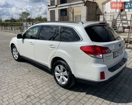 Білий Субару Аутбек, об'ємом двигуна 1.99 л та пробігом 268 тис. км за 9500 $, фото 11 на Automoto.ua