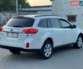 Белый Субару Аутбек, объемом двигателя 2.5 л и пробегом 260 тыс. км за 7999 $, фото 3 на Automoto.ua