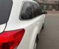 Белый Субару Аутбек, объемом двигателя 2.46 л и пробегом 312 тыс. км за 10000 $, фото 6 на Automoto.ua
