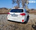 Белый Субару Аутбек, объемом двигателя 2.46 л и пробегом 250 тыс. км за 10000 $, фото 4 на Automoto.ua