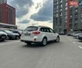 Белый Субару Аутбек, объемом двигателя 2.46 л и пробегом 330 тыс. км за 8300 $, фото 4 на Automoto.ua