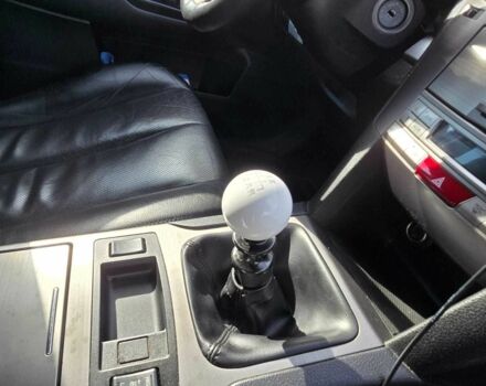 Белый Субару Аутбек, объемом двигателя 0 л и пробегом 290 тыс. км за 6497 $, фото 9 на Automoto.ua