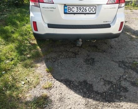 Білий Субару Аутбек, об'ємом двигуна 2.5 л та пробігом 254 тис. км за 11000 $, фото 19 на Automoto.ua