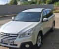 Белый Субару Аутбек, объемом двигателя 2.46 л и пробегом 173 тыс. км за 10700 $, фото 6 на Automoto.ua