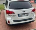 Белый Субару Аутбек, объемом двигателя 2.46 л и пробегом 223 тыс. км за 12000 $, фото 2 на Automoto.ua