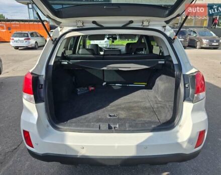 Білий Субару Аутбек, об'ємом двигуна 2.5 л та пробігом 290 тис. км за 6499 $, фото 10 на Automoto.ua