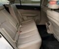 Белый Субару Аутбек, объемом двигателя 2.5 л и пробегом 230 тыс. км за 12000 $, фото 6 на Automoto.ua