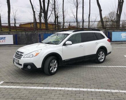 Белый Субару Аутбек, объемом двигателя 2.5 л и пробегом 165 тыс. км за 10500 $, фото 7 на Automoto.ua