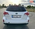 Белый Субару Аутбек, объемом двигателя 2.46 л и пробегом 256 тыс. км за 9900 $, фото 2 на Automoto.ua