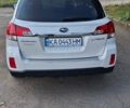 Белый Субару Аутбек, объемом двигателя 2.46 л и пробегом 173 тыс. км за 10700 $, фото 4 на Automoto.ua