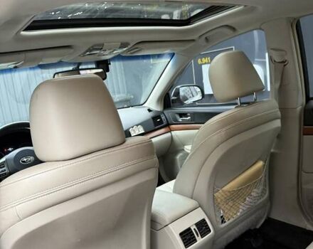 Білий Субару Аутбек, об'ємом двигуна 2.46 л та пробігом 220 тис. км за 12499 $, фото 8 на Automoto.ua