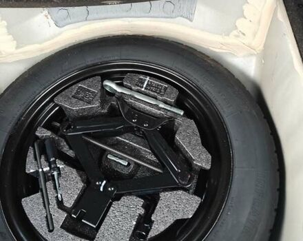 Білий Субару Аутбек, об'ємом двигуна 2.46 л та пробігом 320 тис. км за 7900 $, фото 5 на Automoto.ua