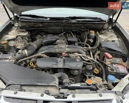 Білий Субару Аутбек, об'ємом двигуна 2.46 л та пробігом 220 тис. км за 12499 $, фото 16 на Automoto.ua