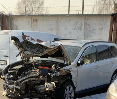 Білий Субару Аутбек, об'ємом двигуна 2 л та пробігом 100 тис. км за 3300 $, фото 3 на Automoto.ua