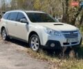 Белый Субару Аутбек, объемом двигателя 2 л и пробегом 300 тыс. км за 9200 $, фото 4 на Automoto.ua