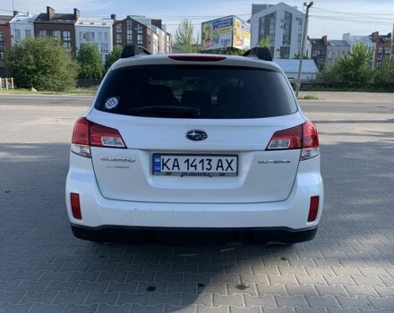 Білий Субару Аутбек, об'ємом двигуна 2.5 л та пробігом 248 тис. км за 8014 $, фото 3 на Automoto.ua