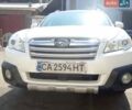 Белый Субару Аутбек, объемом двигателя 2.46 л и пробегом 330 тыс. км за 9000 $, фото 5 на Automoto.ua