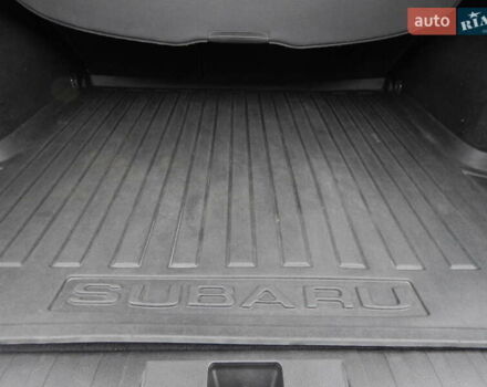 Белый Субару Аутбек, объемом двигателя 2.46 л и пробегом 240 тыс. км за 10890 $, фото 93 на Automoto.ua