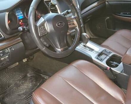 Белый Субару Аутбек, объемом двигателя 2.46 л и пробегом 145 тыс. км за 13500 $, фото 13 на Automoto.ua