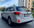 Субару Аутбек 2013 в Днепре (Днепропетровске) на Automoto.ua Белый Субару Аутбек, объемом двигателя 2.46 л и пробегом 179 тыс. км за 10100 $, фото 12 на Automoto.ua