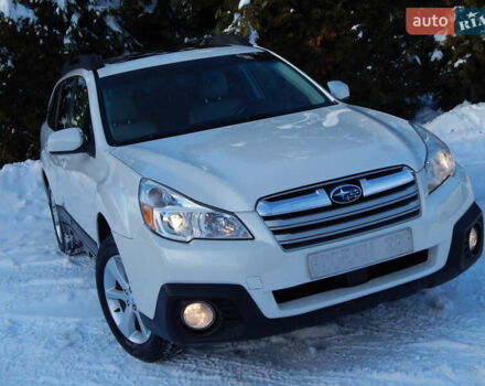 Белый Субару Аутбек, объемом двигателя 2.5 л и пробегом 240 тыс. км за 9990 $, фото 16 на Automoto.ua
