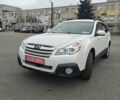 Білий Субару Аутбек, об'ємом двигуна 2.46 л та пробігом 320 тис. км за 7900 $, фото 2 на Automoto.ua