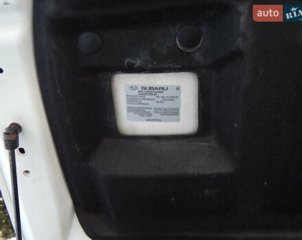 Белый Субару Аутбек, объемом двигателя 2.5 л и пробегом 240 тыс. км за 9990 $, фото 22 на Automoto.ua