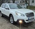 Білий Субару Аутбек, об'ємом двигуна 2.46 л та пробігом 280 тис. км за 11000 $, фото 3 на Automoto.ua