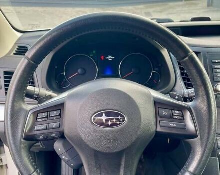 Субару Аутбек 2013 в Днепре (Днепропетровске) на Automoto.ua Белый Субару Аутбек, объемом двигателя 2.46 л и пробегом 179 тыс. км за 10100 $, фото 24 на Automoto.ua