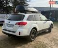 Білий Субару Аутбек, об'ємом двигуна 2.5 л та пробігом 270 тис. км за 9300 $, фото 7 на Automoto.ua