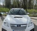 Белый Субару Аутбек, объемом двигателя 2 л и пробегом 253 тыс. км за 11100 $, фото 3 на Automoto.ua