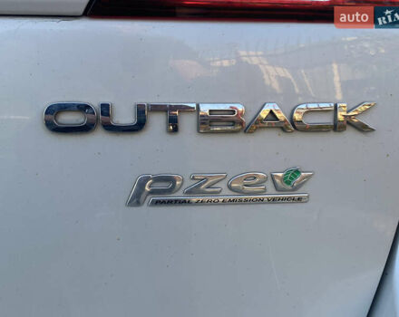 Білий Субару Аутбек, об'ємом двигуна 2.5 л та пробігом 240 тис. км за 8787 $, фото 17 на Automoto.ua