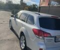 Белый Субару Аутбек, объемом двигателя 2 л и пробегом 305 тыс. км за 10500 $, фото 3 на Automoto.ua