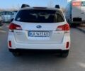 Белый Субару Аутбек, объемом двигателя 0 л и пробегом 247 тыс. км за 8999 $, фото 6 на Automoto.ua