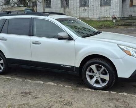 Білий Субару Аутбек, об'ємом двигуна 2.46 л та пробігом 280 тис. км за 11000 $, фото 5 на Automoto.ua