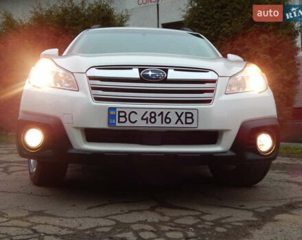 Белый Субару Аутбек, объемом двигателя 2.46 л и пробегом 240 тыс. км за 10890 $, фото 12 на Automoto.ua