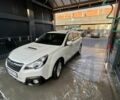 Белый Субару Аутбек, объемом двигателя 2 л и пробегом 255 тыс. км за 9700 $, фото 1 на Automoto.ua