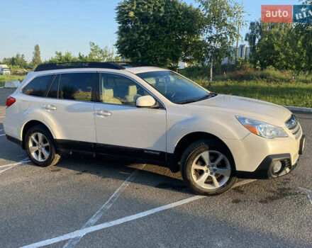 Субару Аутбек 2013 у Львові на Automoto.ua Білий Субару Аутбек, об'ємом двигуна 2.5 л та пробігом 238 тис. км за 8888 $, фото 6 на Automoto.ua